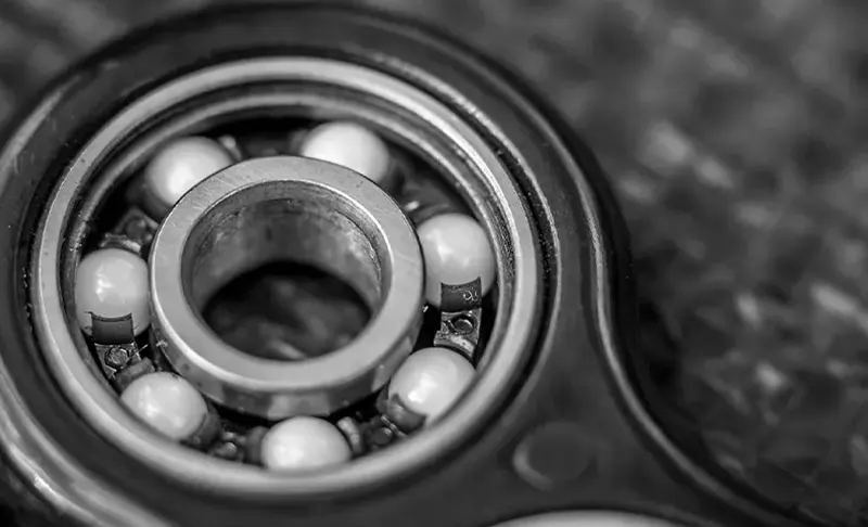 Methods for improving the fitting accuracy of deep groove ball bearings